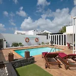 Calima Deluxe Con Piscina