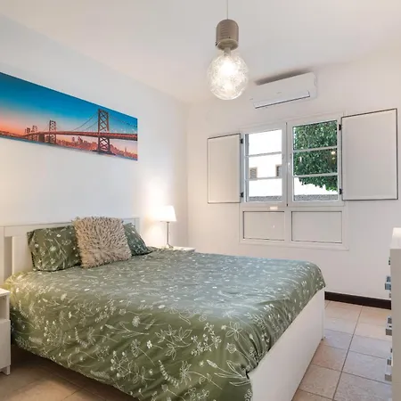 Calima Deluxe Con Piscina Tias