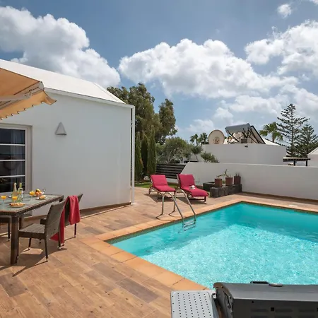 Calima Deluxe Con Piscina Villa Tias