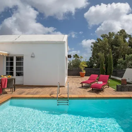Calima Deluxe Con Piscina Villa